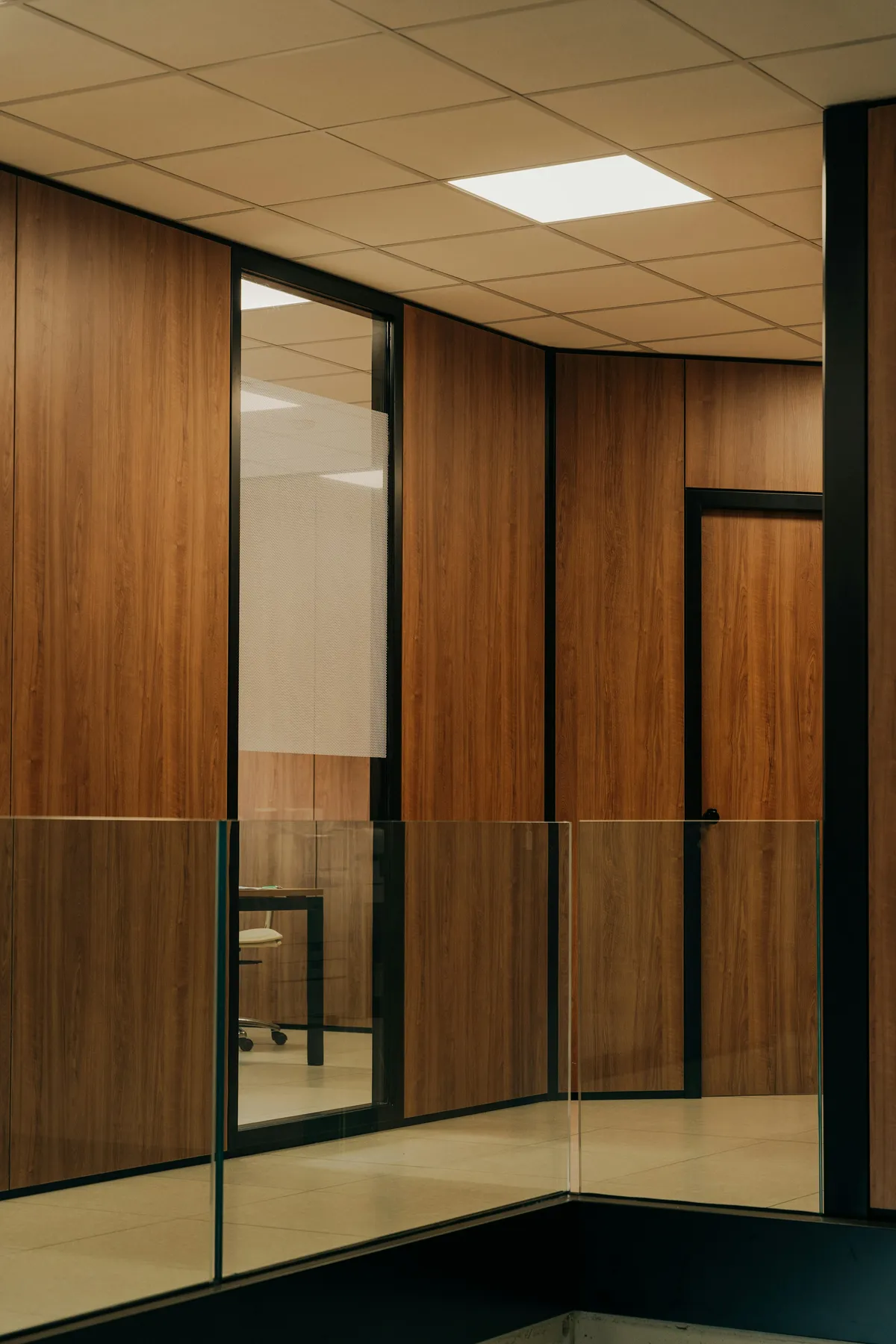 Örnek proje: ofis ahşap duvar kaplamaları, fotoğraf 1